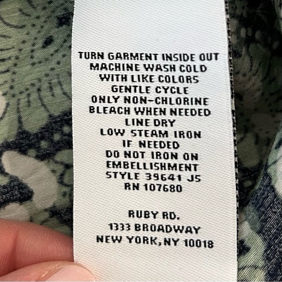 Ruby Rd. Women Peasant Boho Blue Green Patterned Top Plus Size 2X V-Neck Button - Picture 13 of 13